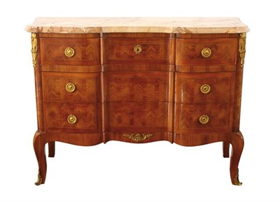 Lot 546 - Satijnhouten ladencommode met marmeren blad