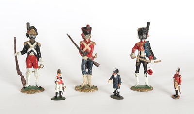 Lot 137 - Collection of lead toy soldiers / figures.