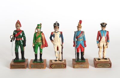 Lot 137 - Collection of lead toy soldiers / figures.