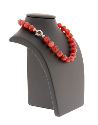 Lot 597 - Carnelian Necklace with Silver Lock