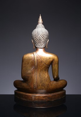 Lot 13 - A Large Thai Bronze Figure of Buddha Shakyamuni