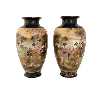 Lot 86 - A Pair of Japanese Satsuma Vases
