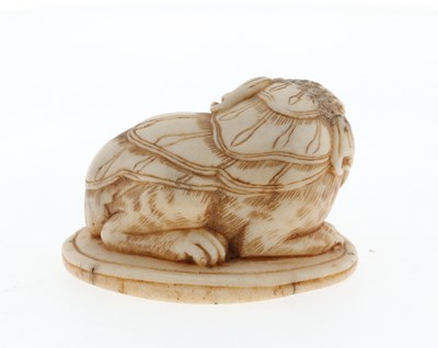 Lot 91 - Japanese Netsuke of a Mythical Beast