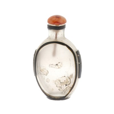 Lot 142 - Chinese Overlay Glass Snuff Bottle