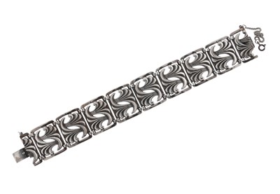 Lot 506 - Art Deco Sterling Silver Bracelet