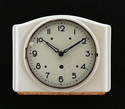 Lot 930 - An Art Deco Wall Clock