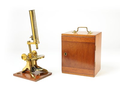 Lot 64 - An English Brass Monocular Microscope, ca 1880