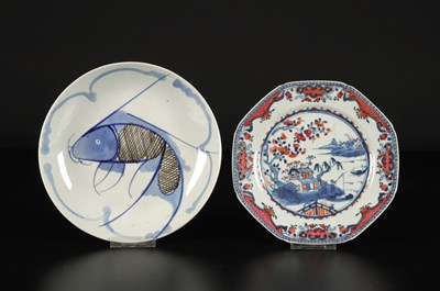 Lot 1158 - China - 2 porcelain plates