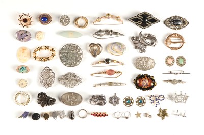 Lot 20 - Large Collection of Costume Jewellery