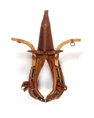 Lot 503 - Antique leather horse collar harness