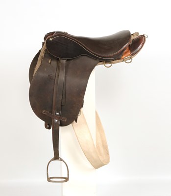 Lot 519 - Brittish army saddle with metal stirrups