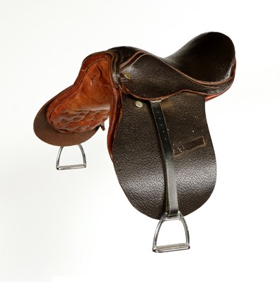 Lot 529 - Small leather kidds saddle for Shetland pony's