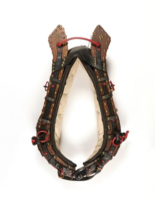 Lot 539 - Antique leather and wood horse collar harness