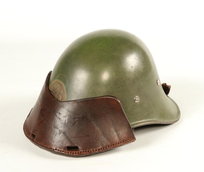 Lot 579 - Very rare Dutch cavalry leather helmet wearer, hereby a Dutch M34 combat Helmet