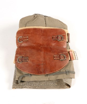 Lot 585 - WW2 Model 1941 Nazi German horse gas mask