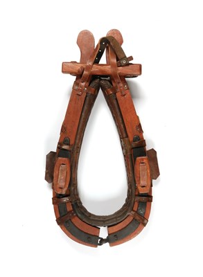 Lot 628 - Antique leather and wood horse collar harness