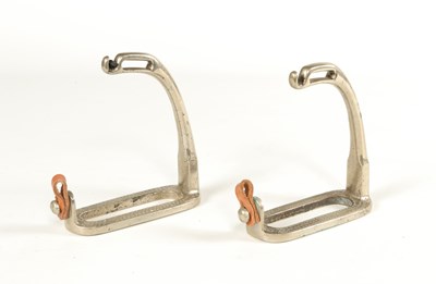 Lot 653 - A pair of saddle stirrups