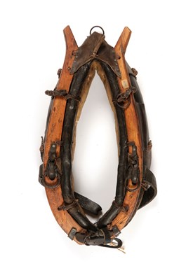 Lot 681 - Leather and wood horse collar harness