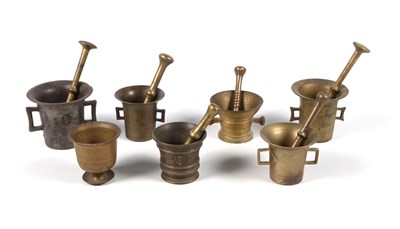 Lot 1061 - Lot with Six Copper and Bronze Mortars and Pestles.