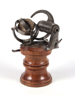 Lot 1063 - Scientific Instrument on wooden base