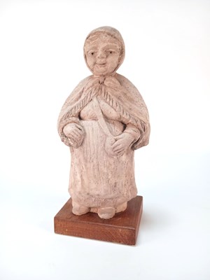 Lot 1235 - Amsterdam School - Earthenware sculpture of a peasant woman 1977