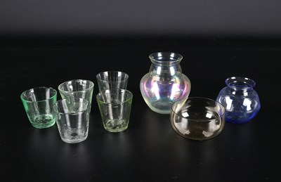 Lot 1222 - Eight Glass Items