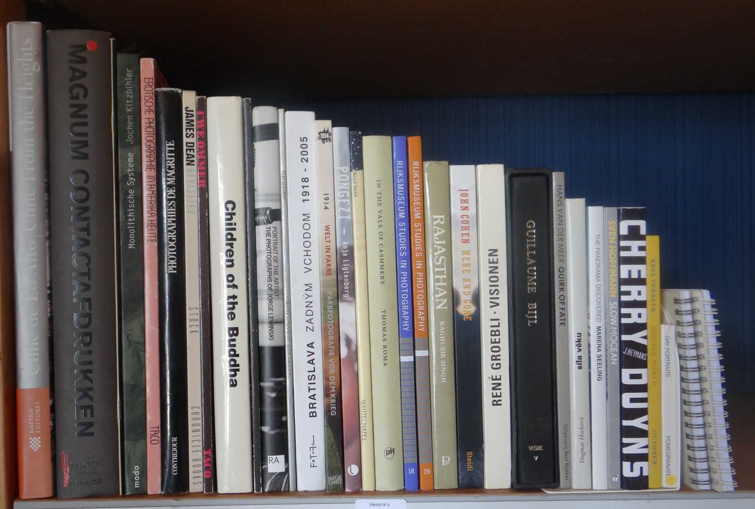 Lot 2 - Fotografie - Lot met 31 boeken