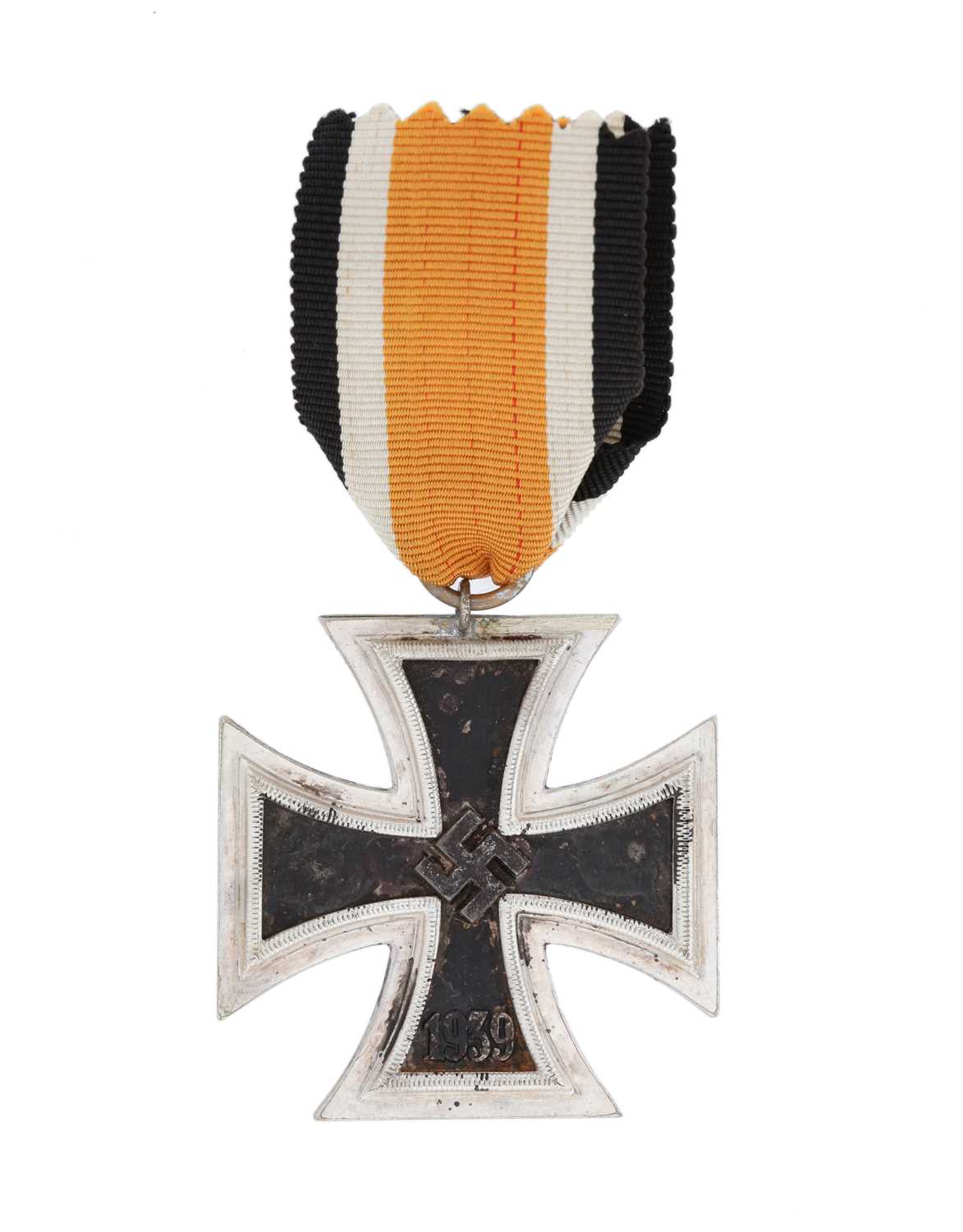 Lot 164 - GERMAN WWII, IRON CROSS 2ND CLASS