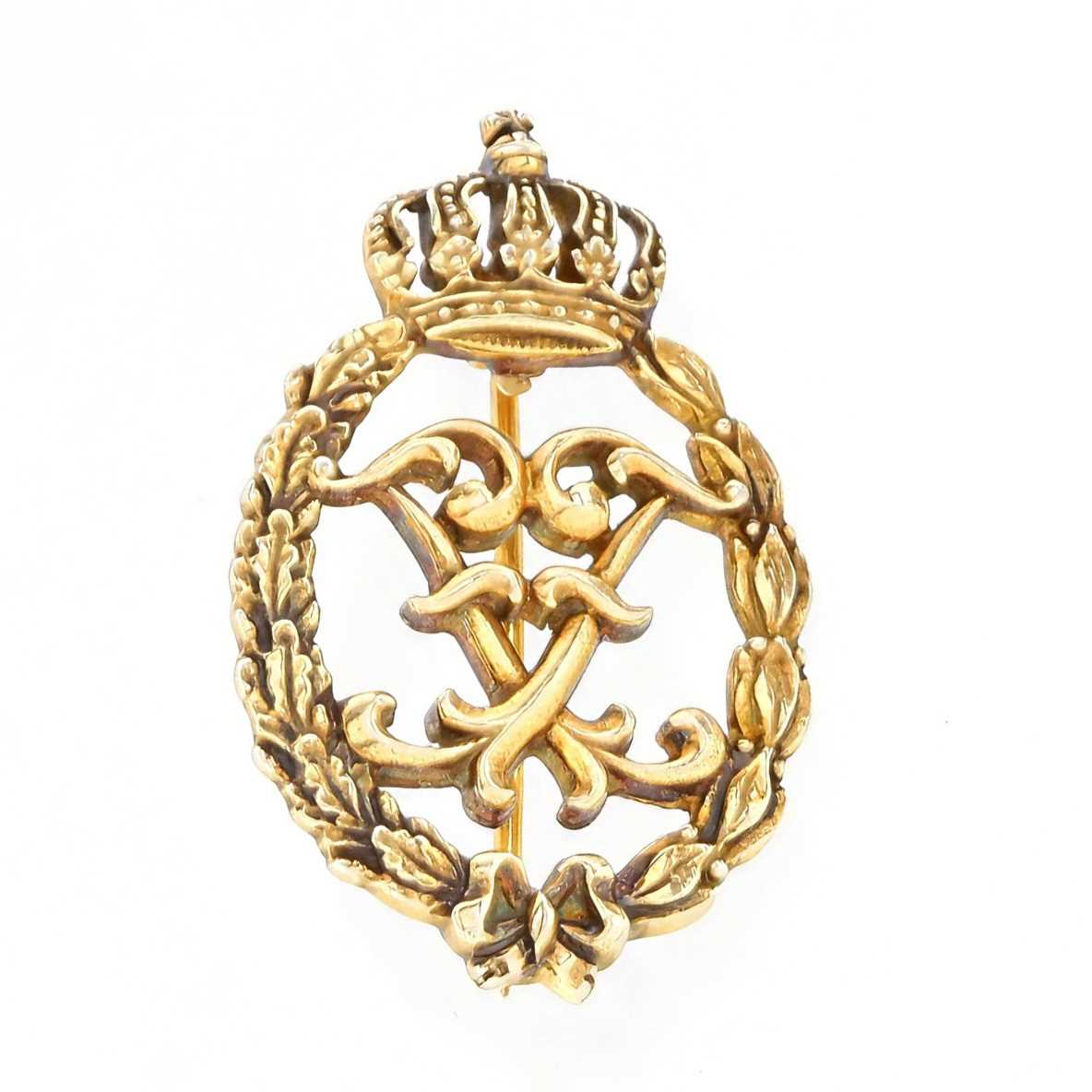 Lot 179 - A GILT SILVER HOHENZOLLERN 50-YEAR MERIT BADGE