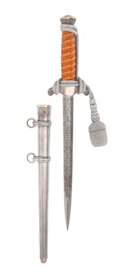 Lot 137 - M1935 ARMY OFFICER’S DAGGER WITH KNOT BY SMF SOLINGEN