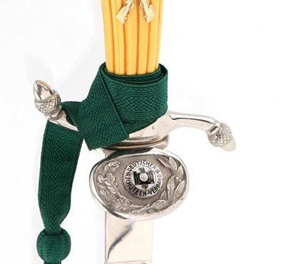 Lot 124 - A HUNTING HANGER OF THE GERMAN SHOOTING ASSOCIATION