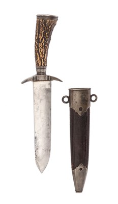 Lot 62 - 19TH CENTURY HUNTING DAGGER