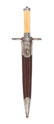 Lot 125 - A LATE 19TH CENTURY FREEMASON DAGGER
