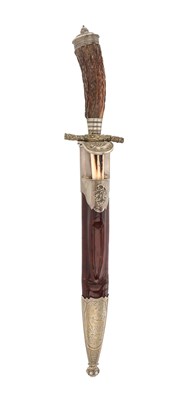 Lot 105 - GERMAN HUNTING HANGER (HIRSCHFÄNGER), CA 1921-1933.